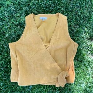 Madewell mustard tank size M